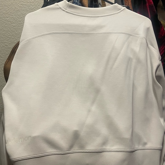 Lululemon Softstreme Perfectly Oversized Cropped Crew - Picture 10 of 12